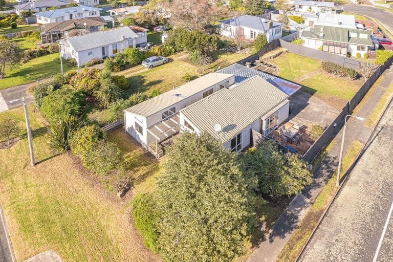 Photo of property in 1 Banks Place, Tawhero, Whanganui, 4501