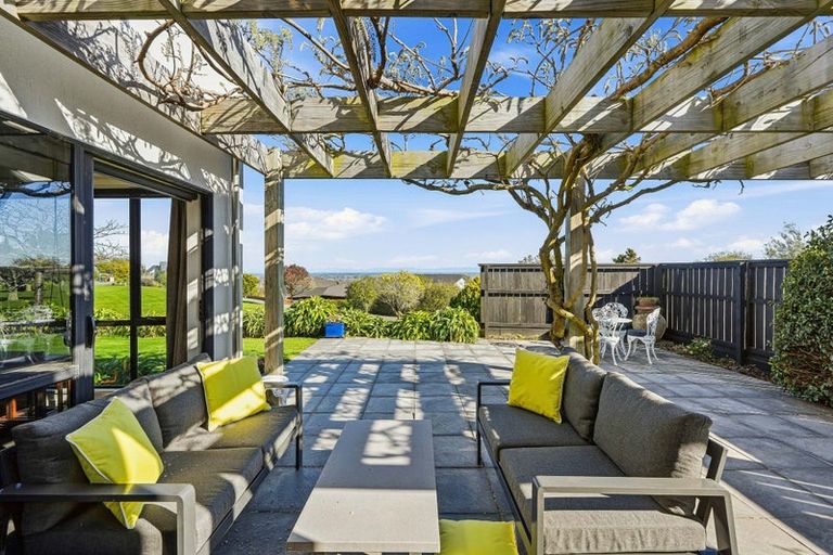 Photo of property in 68 Ravensdale Rise, Westmorland, Christchurch, 8025