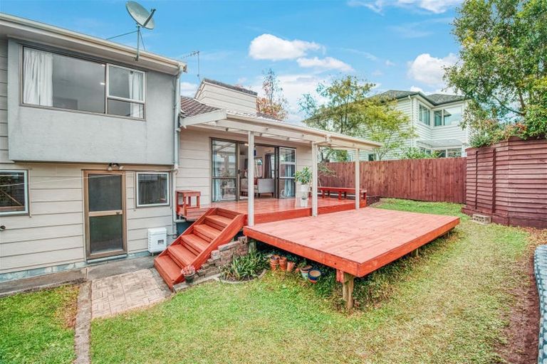 Photo of property in 5/177 Onewa Road, Birkenhead, Auckland, 0626