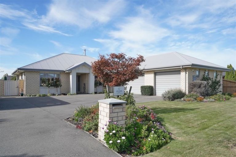 Photo of property in 5 Melville Crescent, Rolleston, 7614