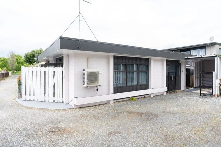 Photo of property in 5/875 Heaphy Terrace, Claudelands, Hamilton, 3214