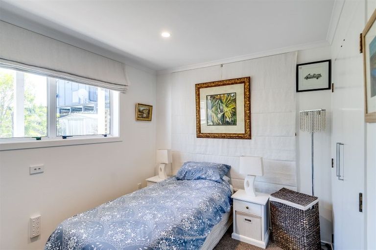 Photo of property in 3/30 Meeanee Quay, Westshore, Napier, 4110