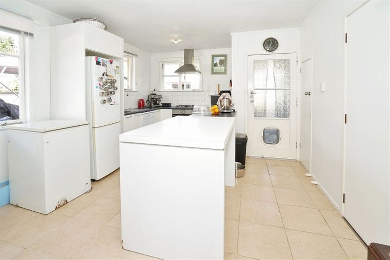 Photo of property in 10 Glenview Terrace, Glenview, Hamilton, 3206