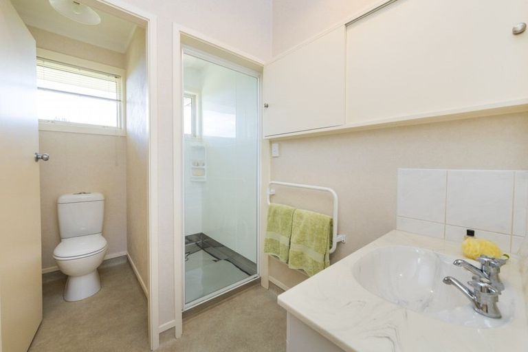 Photo of property in 34 Te Arakura Road, Feilding, 4775