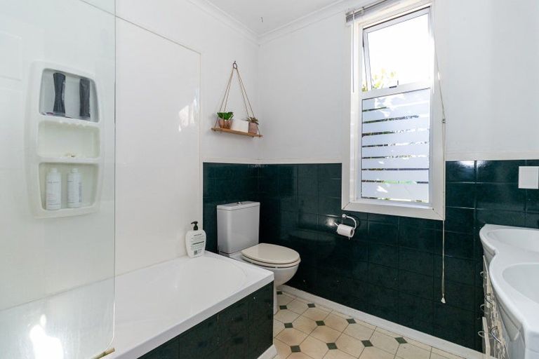 Photo of property in 48 Bowker Street, Kensington, Timaru, 7910