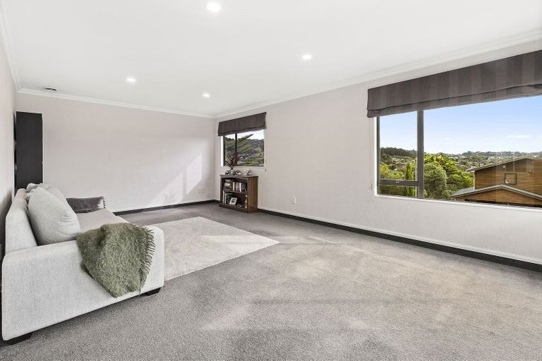 Photo of property in 37 Spyglass Lane, Whitby, Porirua, 5024