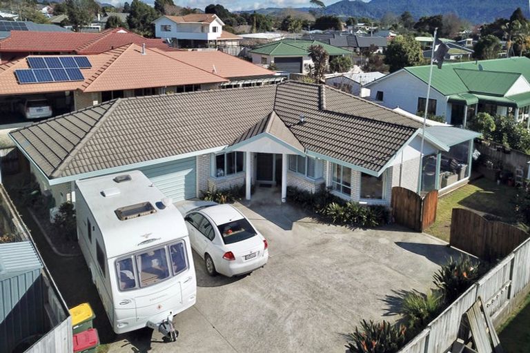Photo of property in 48 Fairview Place, Te Puke, 3119