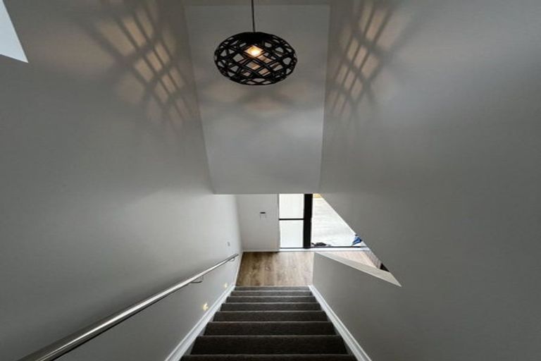 Photo of property in 7a Hinau Street, New Lynn, Auckland, 0600