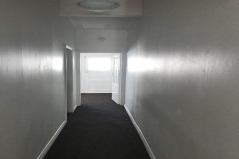 Photo of property in 54 Elizabeth Street, Mount Victoria, Wellington, 6011