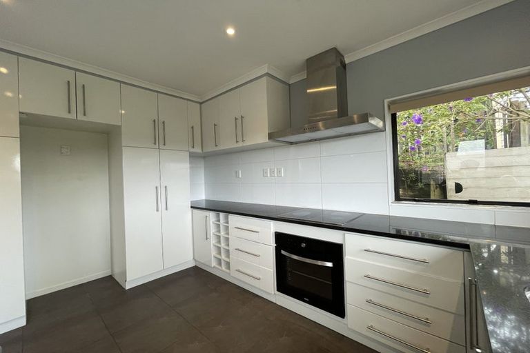 Photo of property in 20 Brownlee Place, Pukekohe, 2120
