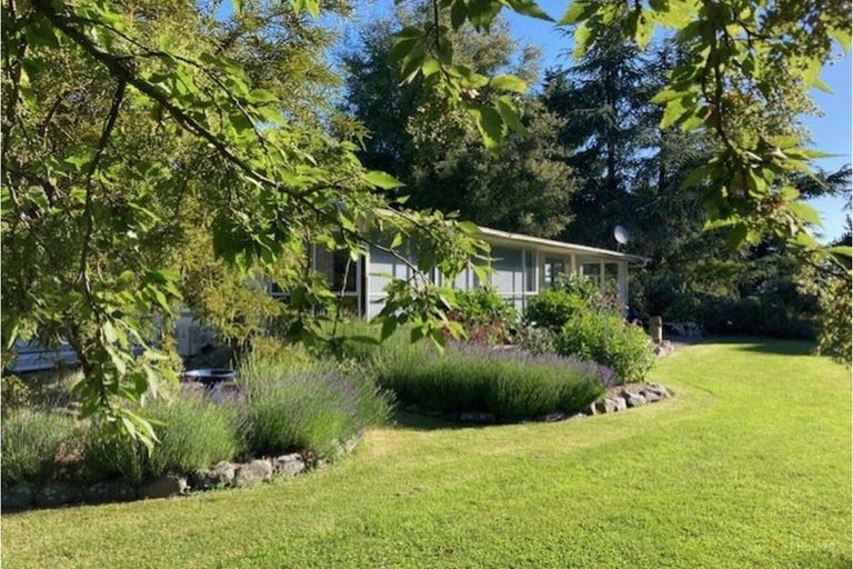 Photo of property in 21 Pleasant Valley Road, Geraldine, 7991