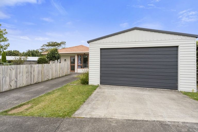 Photo of property in 19 Silvan Place, Bell Block, New Plymouth, 4312