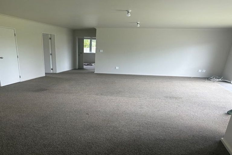 Photo of property in 18a Kapiti Crescent, Titahi Bay, Porirua, 5022