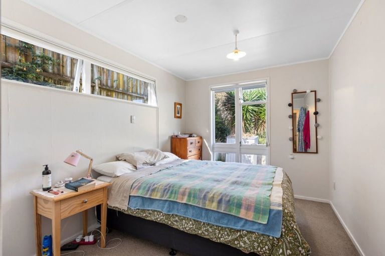 Photo of property in 20c Waitaha Road, Welcome Bay, Tauranga, 3112