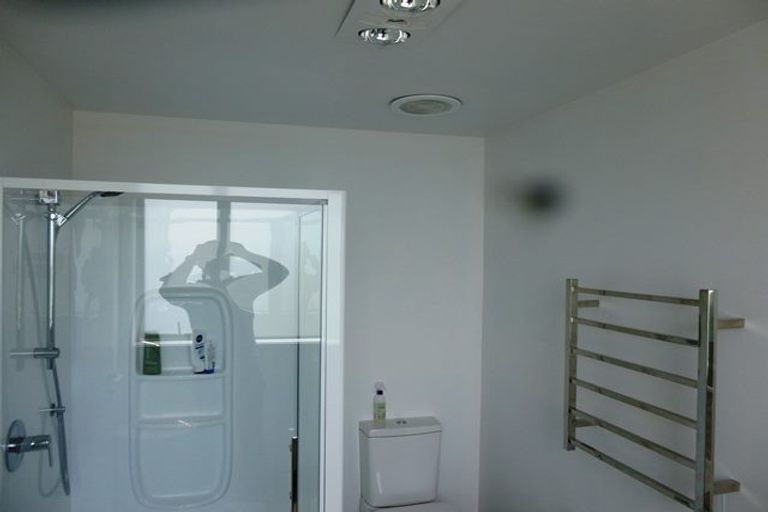 Photo of property in 96 Saddleback Rise, Murrays Bay, Auckland, 0630