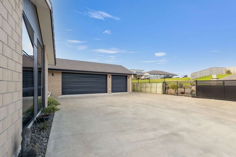 Photo of property in 45 Golf Vue Place, Castlecliff, Whanganui, 4501