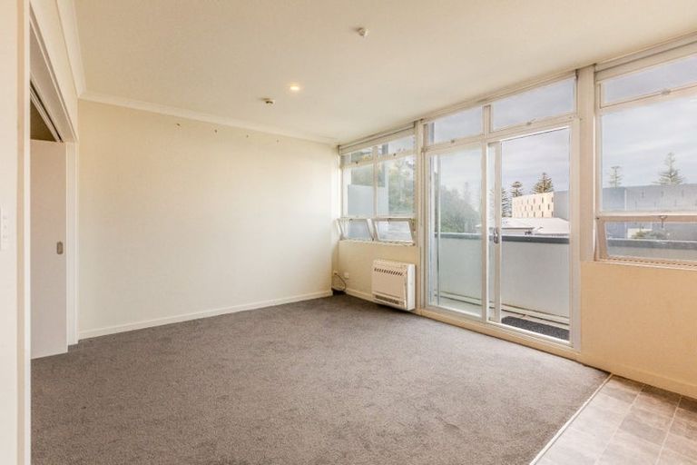 Photo of property in Mclean Towers, 2c/3 Shakespeare Road, Napier South, Napier, 4110