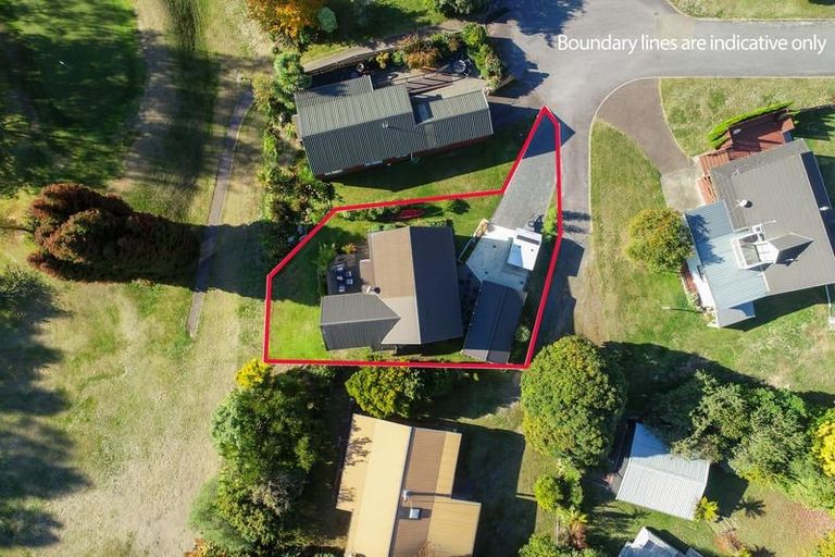 Photo of property in 68 Kinloch Road, Kinloch, Taupo, 3377