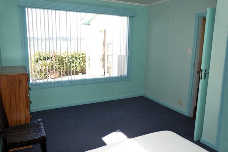 Photo of property in 18a-c Te Karuwha Parade, Paihia, 0200