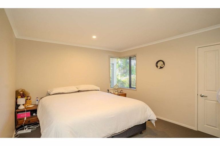 Photo of property in 4 Kotare Heights, Kerikeri, 0230