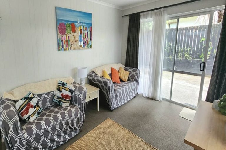 Photo of property in 62 Simpson Road, Papamoa Beach, Papamoa, 3118