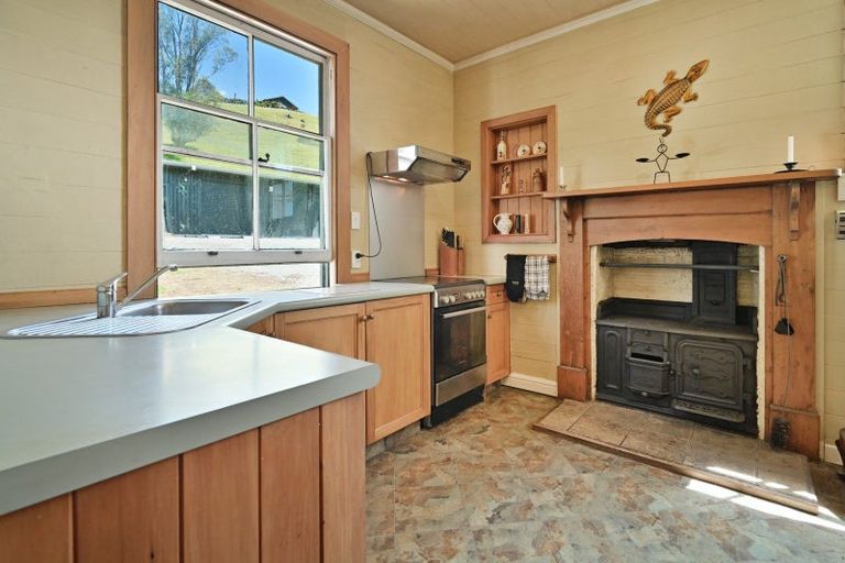 Photo of property in 3439 State Highway 50, Maraekakaho, Hastings, 4171