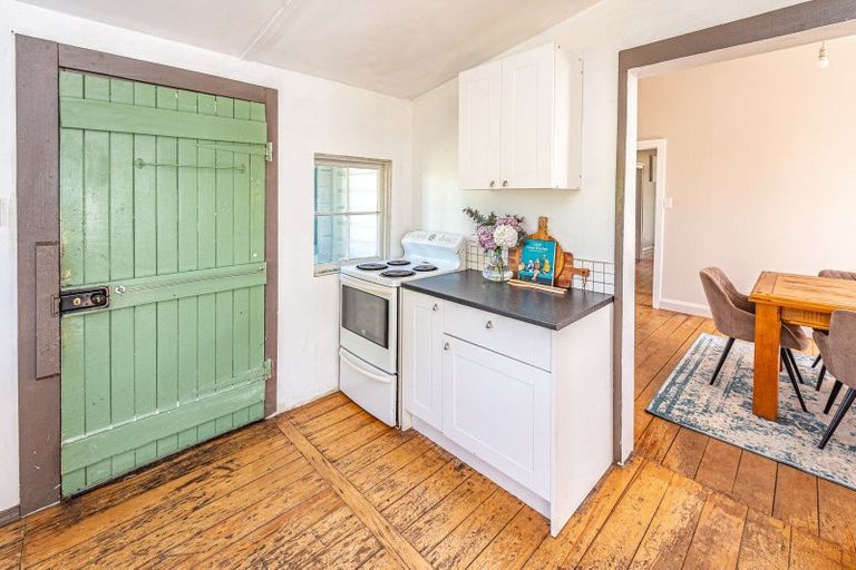 Photo of property in 8 Field Street, Aramoho, Whanganui, 4500