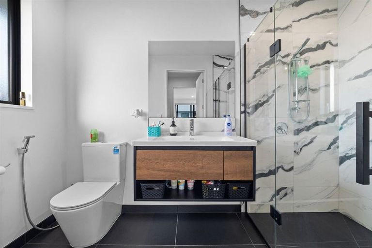 Photo of property in 7 Olearia Lane, Halswell, Christchurch, 8025