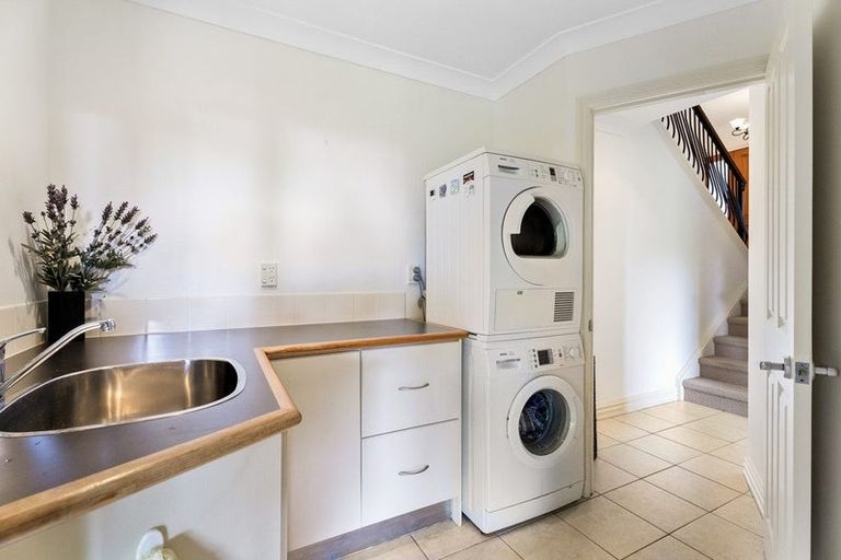 Photo of property in 36 Beauvoir Avenue, Matakatia, Whangaparaoa, 0930