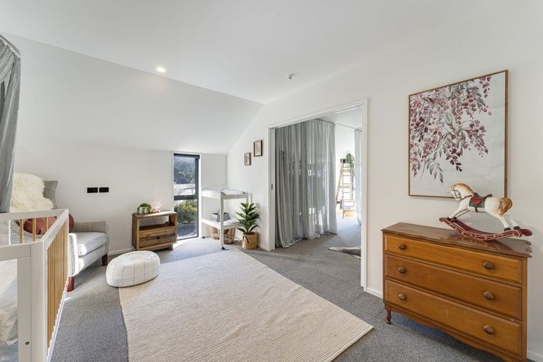 Photo of property in 30 Flynn Lane, Arrowtown, 9302