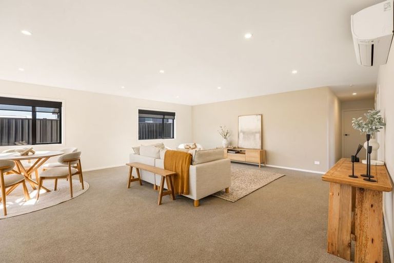 Photo of property in 10 Waddell Street, Lake Hawea, 9382