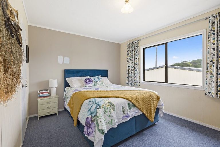 Photo of property in 129 Jamaica Drive, Grenada North, Wellington, 5028