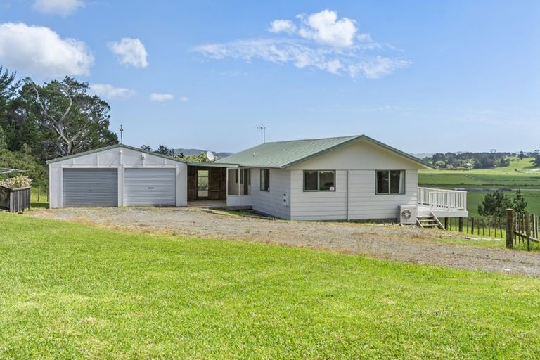 Photo of property in 317 Waihue Road, Dargaville, 0372