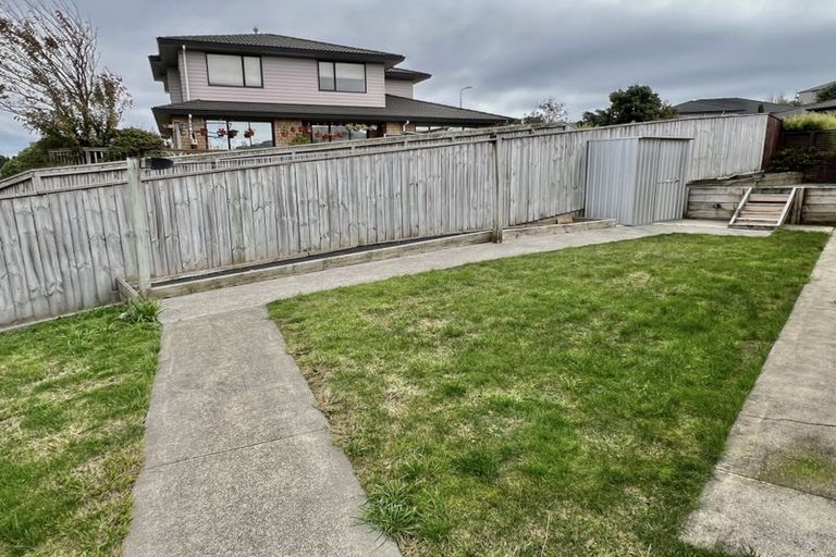 Photo of property in 79 Te Puia Drive, Aotea, Porirua, 5024