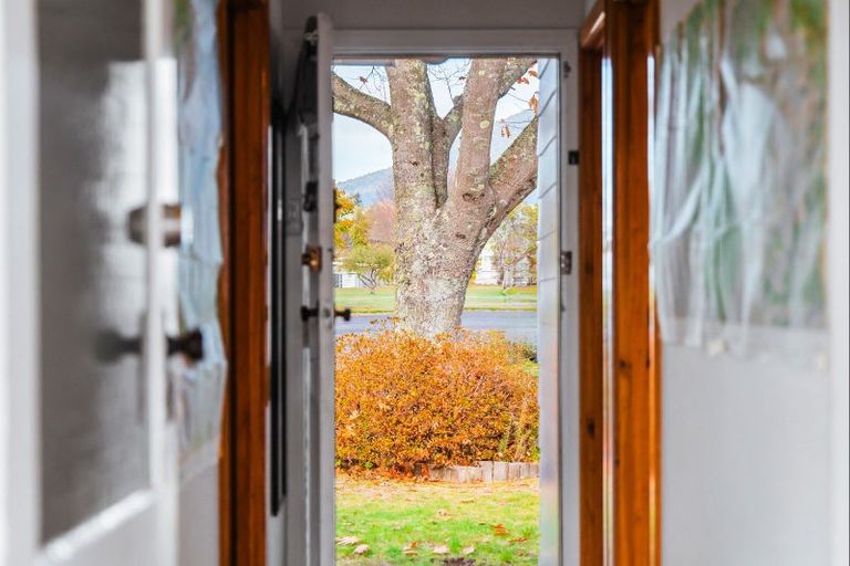 Photo of property in 12 Hinerangi Street, Turangi, 3334