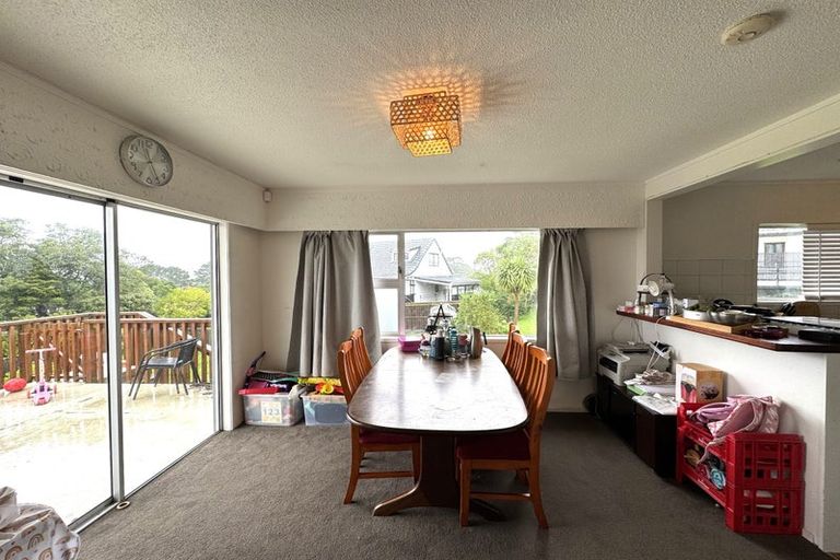 Photo of property in 26 Cyclarama Crescent, Massey, Auckland, 0614