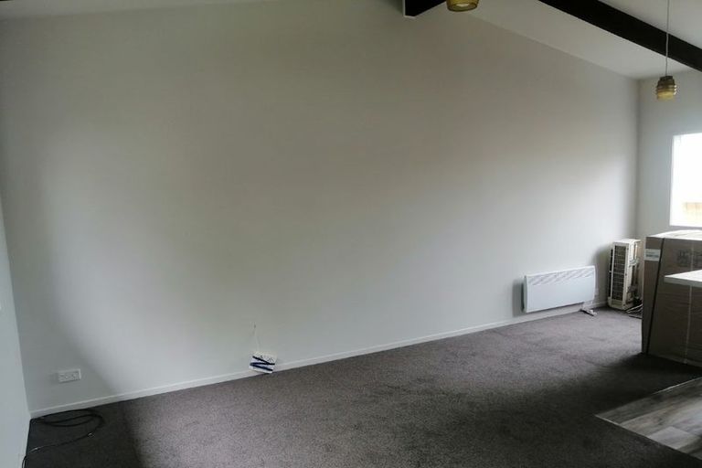 Photo of property in 8/23 Frederick Street, Waltham, Christchurch, 8011