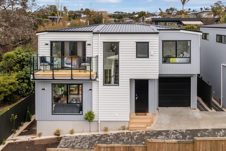 Photo of property in 24c Killarney Avenue, Torbay, Auckland, 0630