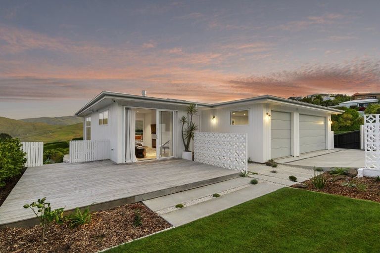 Photo of property in 89f Taylors Mistake Road, Scarborough, Christchurch, 8081