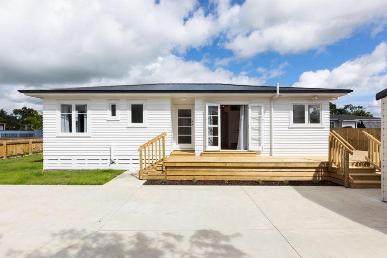Photo of property in 1 Ferndale Place, Feilding, 4702