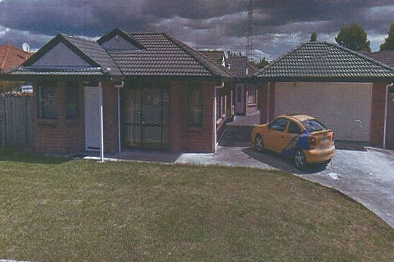 Photo of property in 1 Waylen Place, Burswood, Auckland, 2013