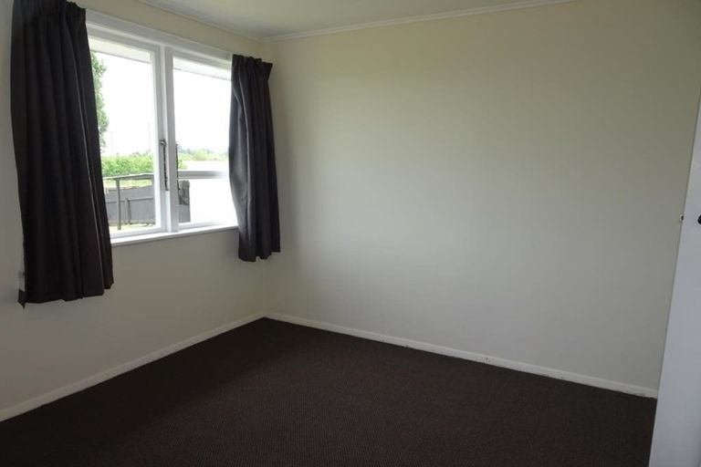 Photo of property in 419-421 Kotuku Street, Camberley, Hastings, 4120