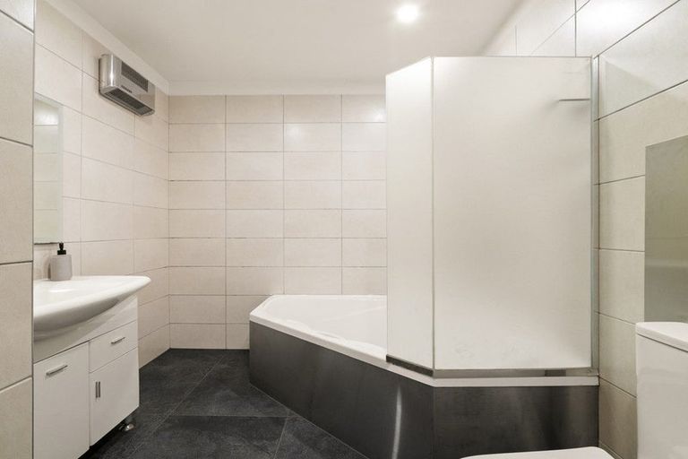 Photo of property in 12 Rainton Road, Kew, Dunedin, 9012