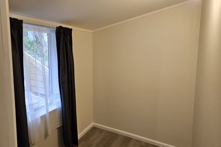 Photo of property in 19 Main Street, Hospital Hill, Napier, 4110