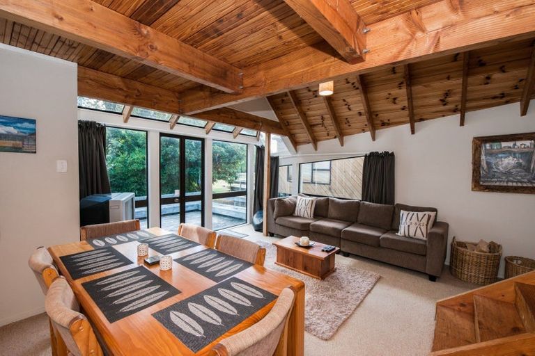 Photo of property in 2/27 Totara Street, Ohakune, 4625