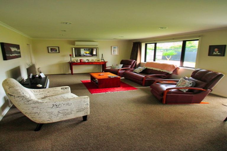 Photo of property in 36a Karina Terrace, Roslyn, Palmerston North, 4414