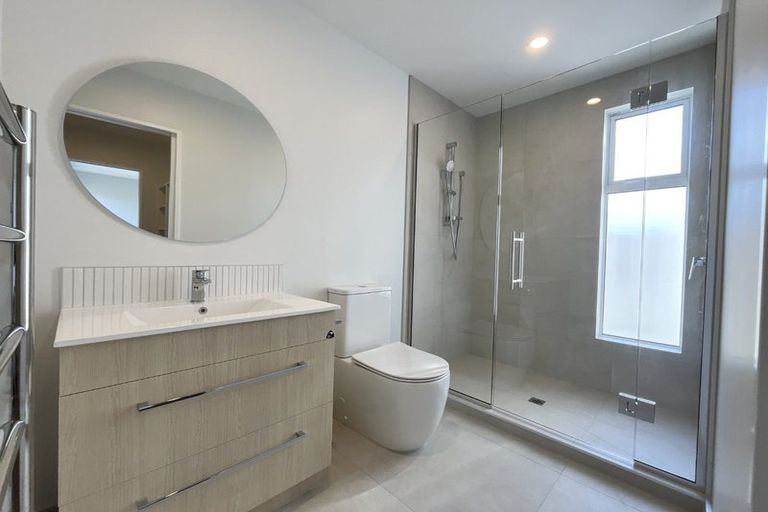 Photo of property in 7/9 Gresford Street, Edgeware, Christchurch, 8013