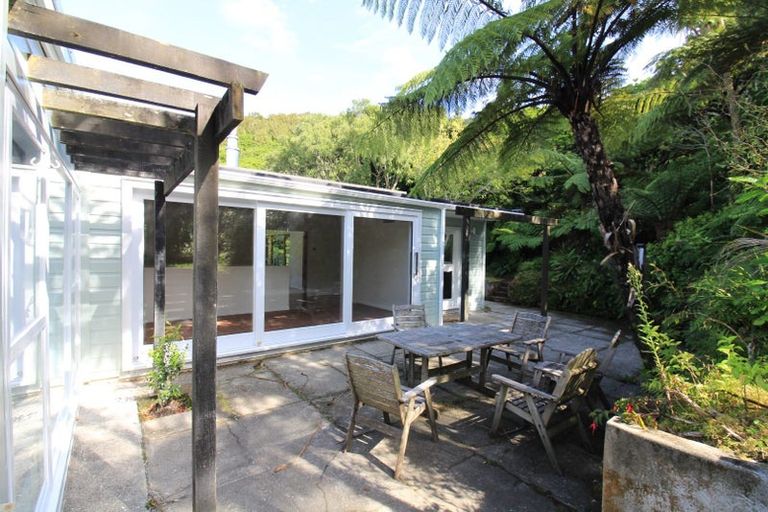 Photo of property in 72 Clark Street, Khandallah, Wellington, 6035