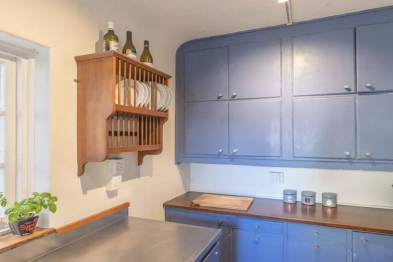 Photo of property in 2/193 The Terrace, Wellington Central, Wellington, 6011