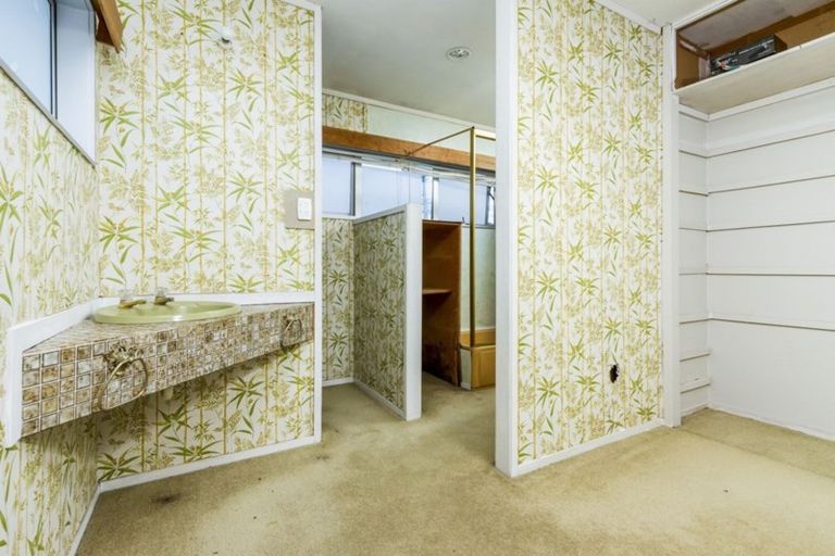 Photo of property in 167 Beach Road, Castor Bay, Auckland, 0620